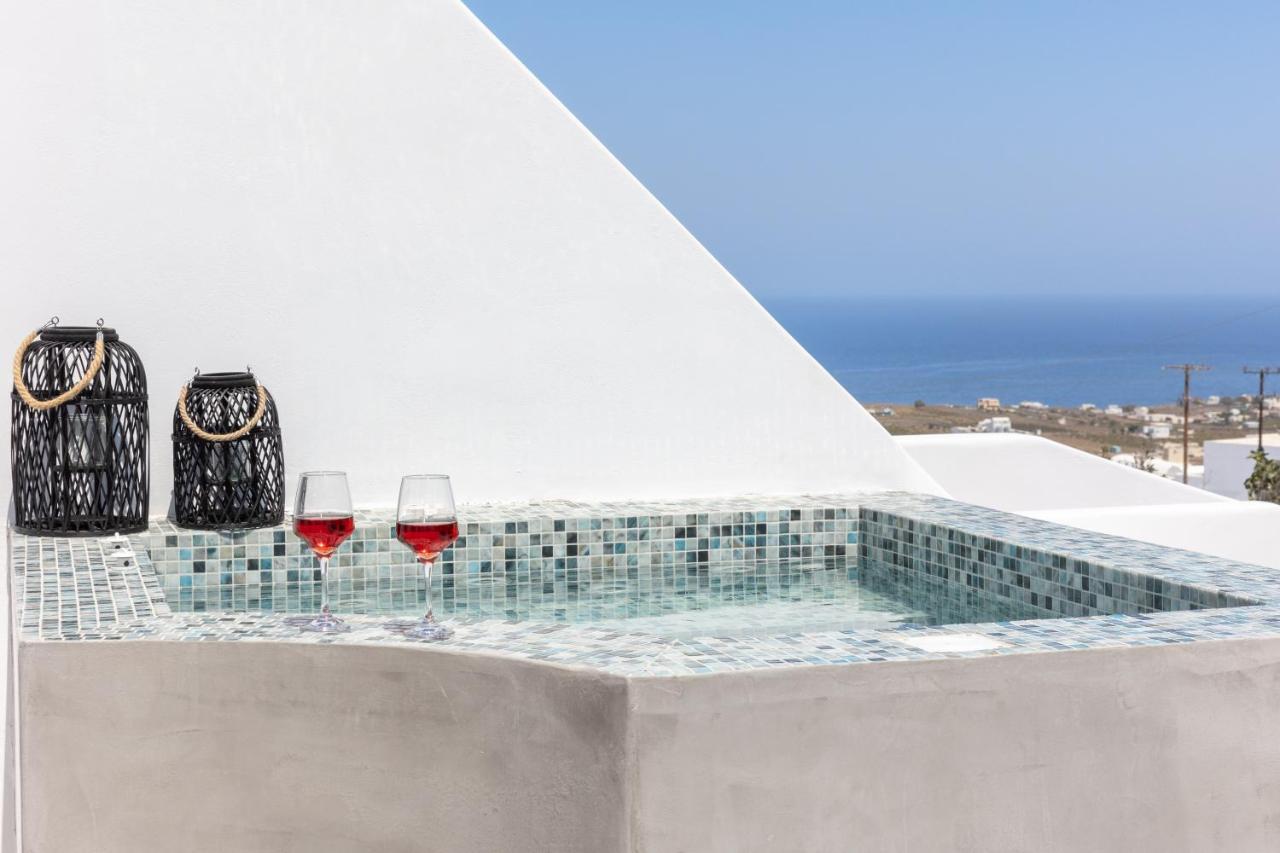 Theophrasti Suites Foinikiá エクステリア 写真