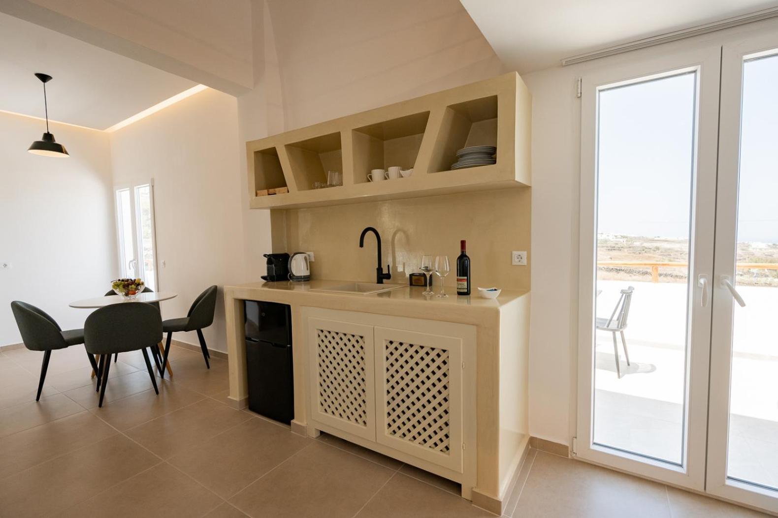 Theophrasti Suites Foinikiá 部屋 写真